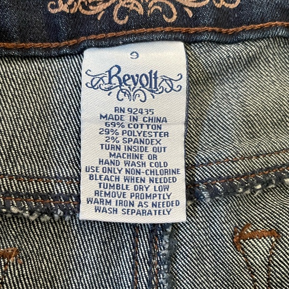 RARE Revolt VTG Flare/Bellbottom Jeans. Junior Size 9. Never worn. - Picture 7 of 15